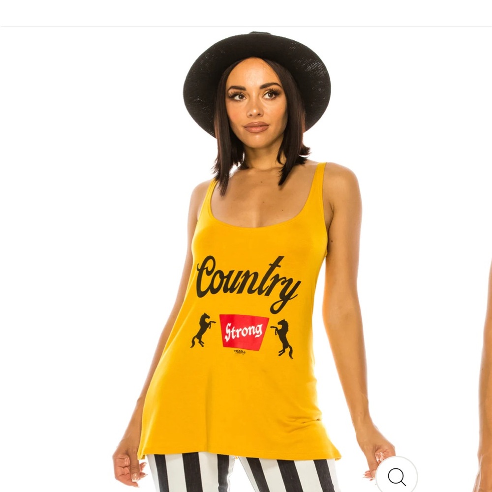 Women’s graphic tank top.